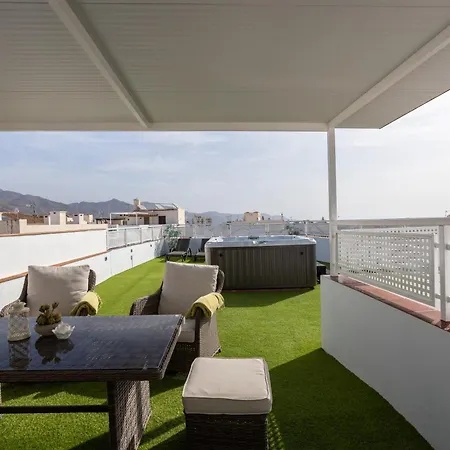 Terraza Mar Y Montana * Nerja
